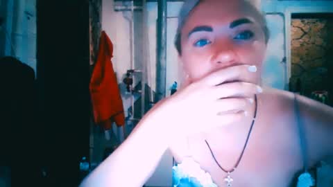 Snapshot of alinafrey_ chatting on August 2026 04:49:02 PM Alina online show from August 2026 04:49:02 PM