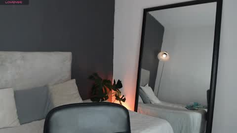 Snapshot of alinakiss_ chatting on June 2026 09:29:02 PM lili online show from June 2026 09:29:02 PM