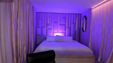 alinakravitz_ online show from February 2026 12:24:01 PM