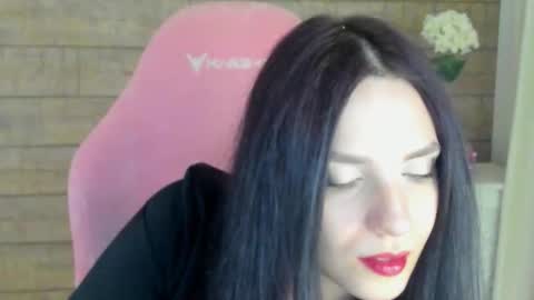 Snapshot of alinamarshal chatting on January 2026 04:07:02 AM AlinaMarshal online show from January 2026 04:07:02 AM