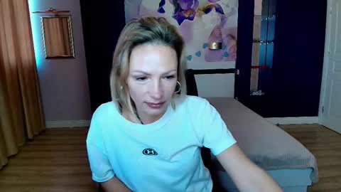 AlinaMoor online show from October 2025 06:10:01 AM