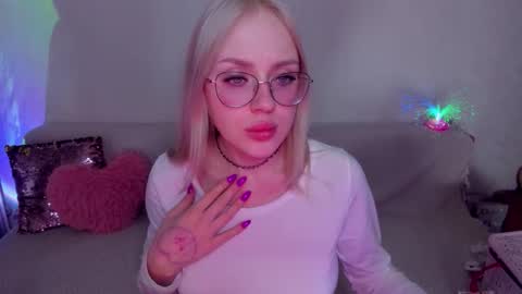 Snapshot of alinaocean chatting on February 2026 07:32:02 PM alinaocean online show from February 2026 07:32:02 PM