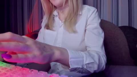 Snapshot of alinaocean chatting on February 2026 03:21:01 PM alinaocean online show from February 2026 03:21:01 PM