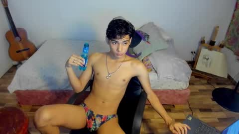AliotTwink online show from January 2026 03:21:02 AM