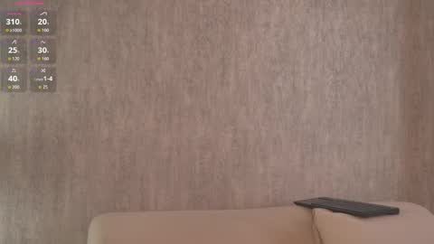 Snapshot of alisa_roldan chatting on April 2026 12:52:02 PM online show from April 2026 12:52:02 PM