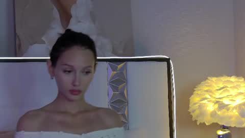 Snapshot of alisa_tiny chatting on June 2026 07:36:02 AM Stefa online show from June 2026 07:36:02 AM