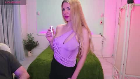 Alisa Aleks online show from March 2026 06:02:01 PM