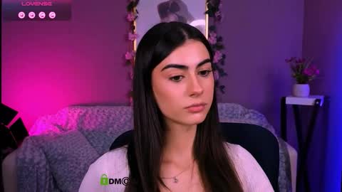 Alisa online show from November 2025 10:17:02 AM