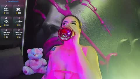 Alisa online show from January 2025 07:04:01 PM