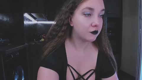 Snapshot of alisaxfox chatting on June 2026 08:24:02 AM Alisa online show from June 2026 08:24:02 AM