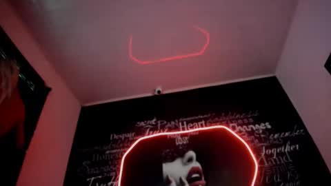 Snapshot of alishaa_nixx chatting on September 2025 12:55:01 AM alishaa_nixx online show from September 2025 12:55:01 AM