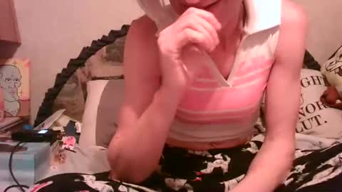 Alisha online show from October 2025 03:34:01 AM