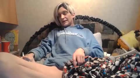 Alisha online show from April 2026 04:22:01 PM