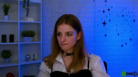 Alisha online show from June 2026 01:02:02 PM