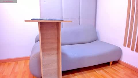           online show from November 2025 12:05:02 PM