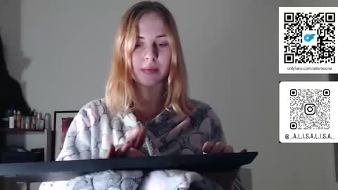 Alisa online show from December 2025 10:05:01 PM