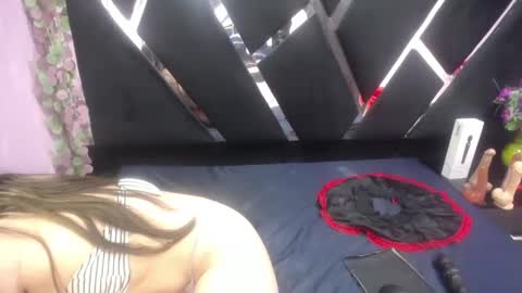 Alison Meiker online show from February 2025 04:59:02 PM