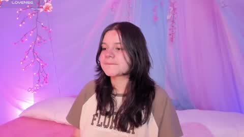 Snapshot of alissa_cute1 chatting on July 2026 03:04:01 AM Mia online show from July 2026 03:04:01 AM