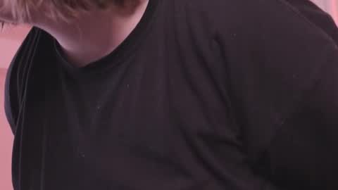 Snapshot of alissa_styles chatting on November 2025 01:00:02 PM Alissa online show from November 2025 01:00:02 PM