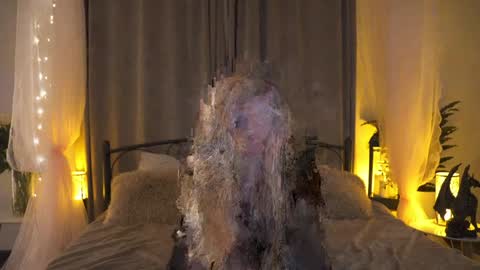 Alissa online show from January 2025 12:02:01 AM