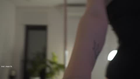 Alissa online show from January 2025 07:51:01 PM