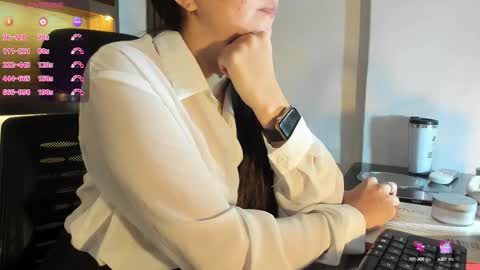 Alissa online show from September 2025 11:45:02 AM