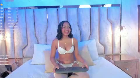 Snapshot of alisse_myers chatting on May 2026 03:23:02 AM alisse_myers online show from May 2026 03:23:02 AM