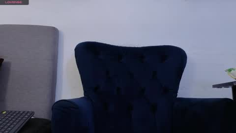 alisson0002 online show from April 2026 08:28:02 PM