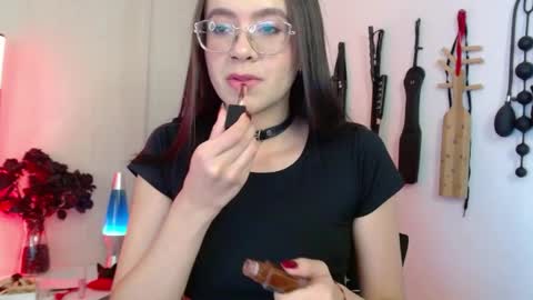 Alisson Beckett online show from April 2026 11:42:01 PM