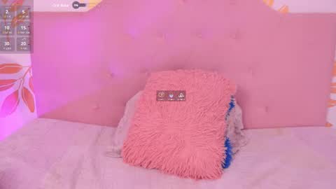 Alix online show from February 2026 08:25:01 PM