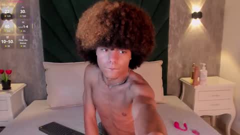  Alexis Etereo  online show from February 2026 07:32:02 PM