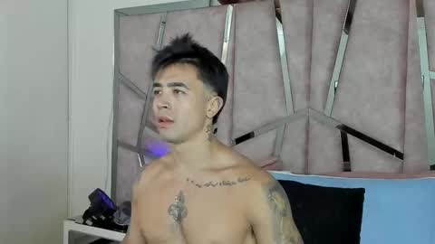 alix online show from October 2025 11:15:01 PM