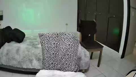 Snapshot of alixxx_culombia chatting on February 2026 08:34:01 PM Alix online show from February 2026 08:34:01 PM