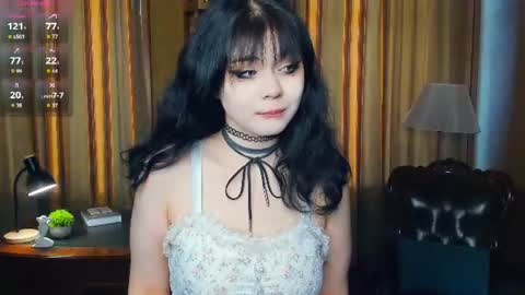 Snapshot of alixypunter chatting on June 2026 09:02:01 AM Emily online show from June 2026 09:02:01 AM