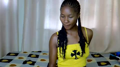 aliyah001 online show from February 2026 12:17:02 PM