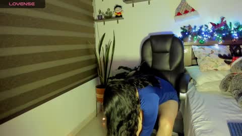 Andrea..... online show from December 2024 12:20:02 AM