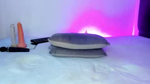 alizzon online show from February 2026 06:58:01 AM