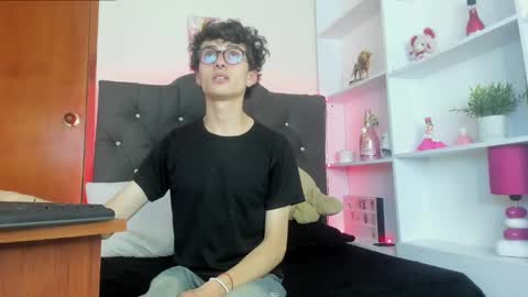 Snapshot of all_cold_ chatting on February 2025 06:24:01 PM online show from February 2025 06:24:01 PM