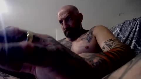 Snapshot of allaroundamazing13 chatting on December 2025 01:21:02 AM allaroundamazing13 online show from December 2025 01:21:02 AM