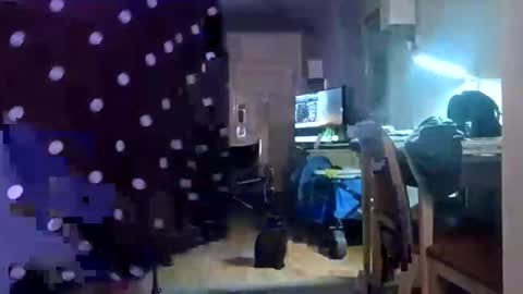 Stormy Day  online show from October 2025 01:34:02 PM