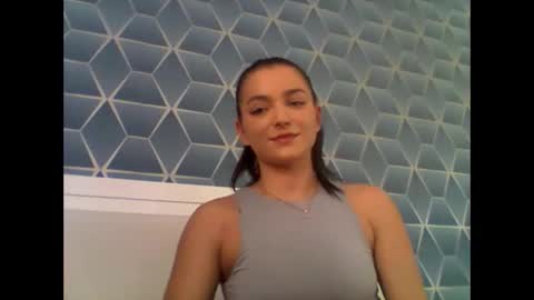 Snapshot of alle_babyx chatting on February 2026 01:18:01 PM Alesia online show from February 2026 01:18:01 PM