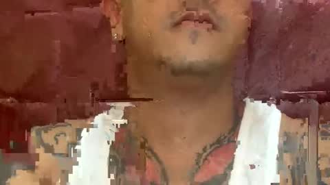 Snapshot of allen_69xx chatting on December 2024 06:52:02 AM allen online show from December 2024 06:52:02 AM