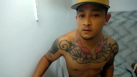 Snapshot of allen_69xx chatting on October 2025 04:23:02 AM allen online show from October 2025 04:23:02 AM