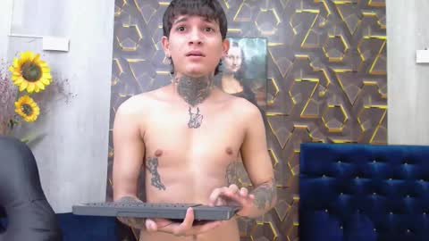 Snapshot of allen_wright chatting on March 2026 03:07:02 PM ALLEN WRIGHT online show from March 2026 03:07:02 PM