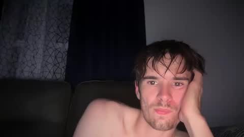 alleycat2001 online show from October 2025 02:09:02 AM