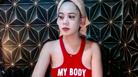 Lavinia  online show from January 2026 02:14:01 AM