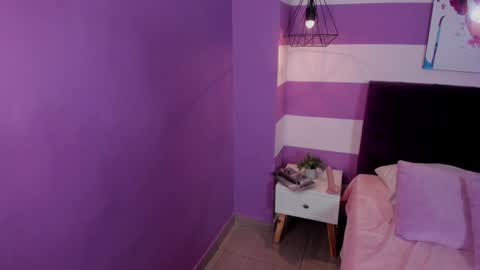 Snapshot of alli_cooper chatting on January 2025 04:24:01 PM Ali online show from January 2025 04:24:01 PM