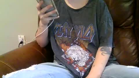 alliebearx online show from January 2026 06:46:01 PM