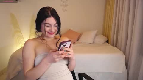 Allie  online show from January 2026 12:14:02 AM