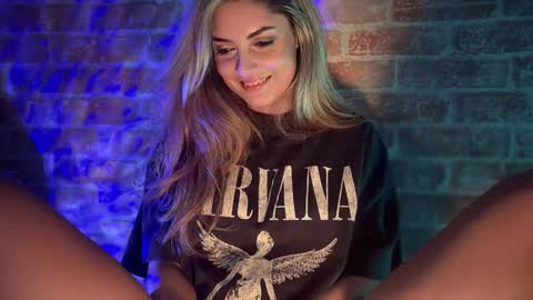 Allie online show from December 2024 02:11:01 PM